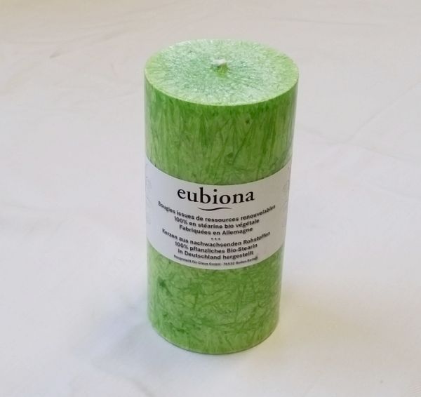 Стеариновая свеча зеленая Eubiona 75x150mm